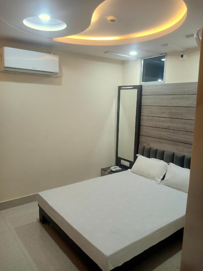 Hotel Shri Gourav 비카네르 외부 사진
