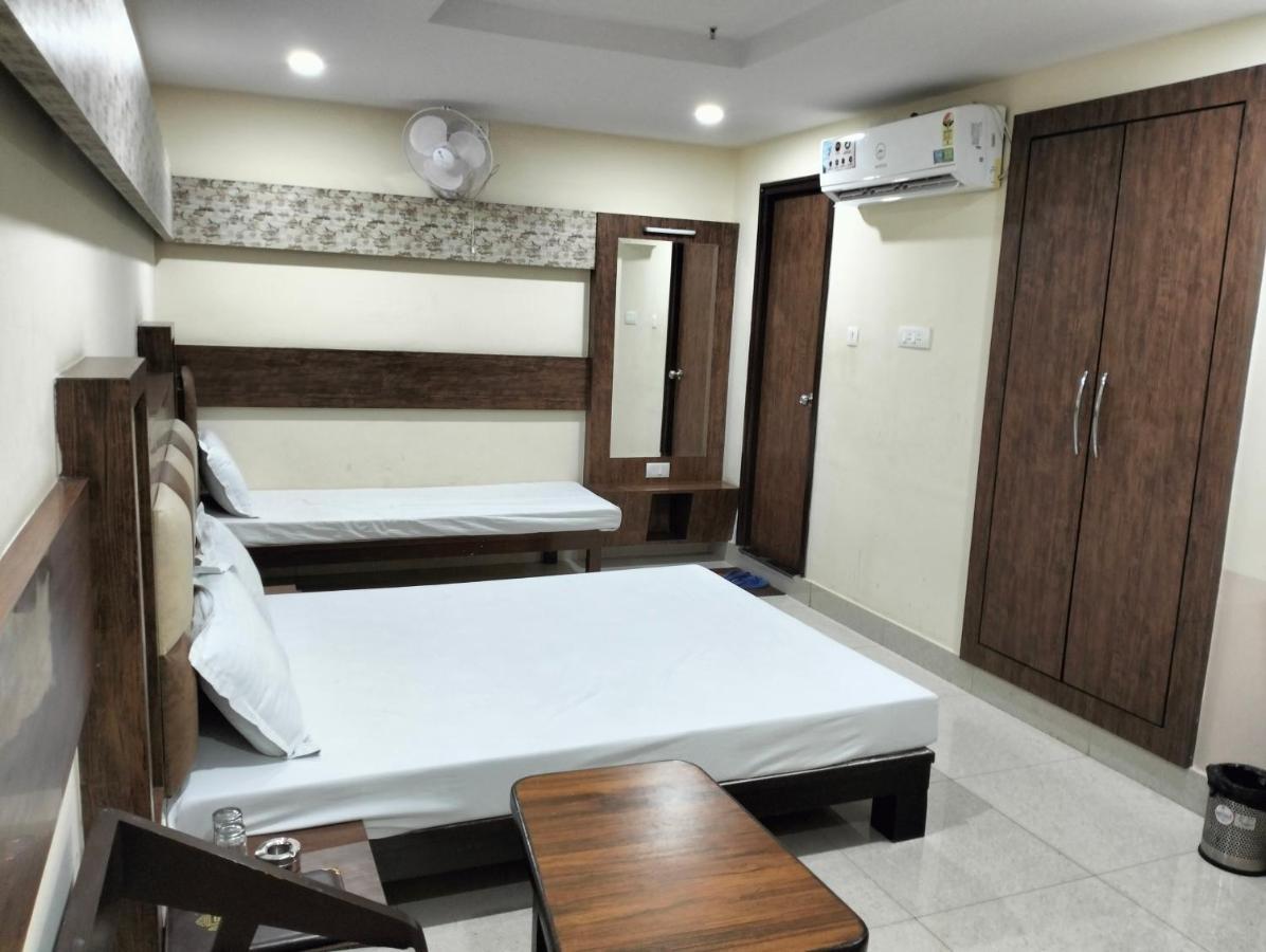 Hotel Shri Gourav 비카네르 외부 사진